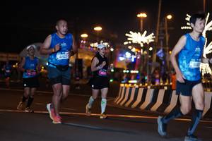 BIB: 405, 41922, 4575, 100000
                            <button type="button" onclick="openModal(21158751)" class="btn btn-primary btn-sm float-right btn-popup" data-toggle="modal" data-target=".modal-high-quality">
                        <i class="fas fa-shopping-cart"></i> Add to Cart
                    </button>
                                            <button type="button" onclick="isThisMe(21158751, true)" class="btn btn-success btn-sm float-right btn-popup btn-isme hidden" data-toggle="tooltip" data-placement="bottom" title="นี่คือรูปของคุณใช่ไหม คลิกที่นี่เพื่อเอาเข้าอัลบั้ม">
                        <i class="fas fa-plus"></i> Add to album
                    </button>
                    <button type="button" onclick="isThisMe(21158751, false)" class="btn btn-warning btn-sm float-right btn-popup btn-isnotme hidden">
                        <i class="fas fa-ban"></i> Remove from album
                    </button>